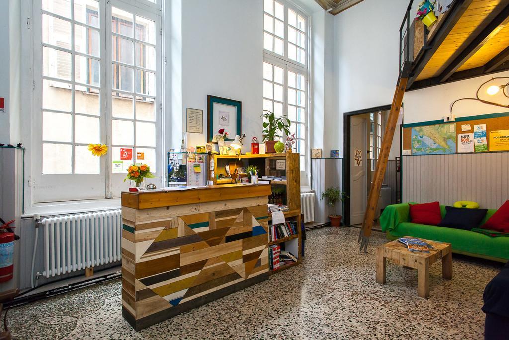Ostellin Genova Hostel מראה חיצוני תמונה