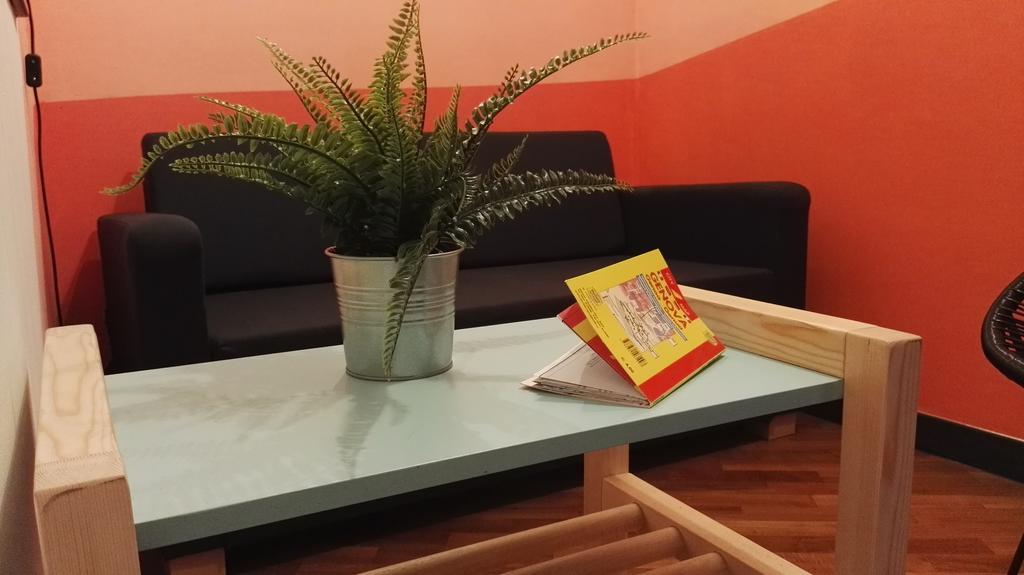 Ostellin Genova Hostel מראה חיצוני תמונה